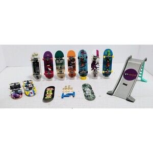 SPIN MASTER TECH DECK FINGERBOARD LOT 9 BOARDS 1 TOBBAGAN 2 GRIPS MULIPLE WHEELS